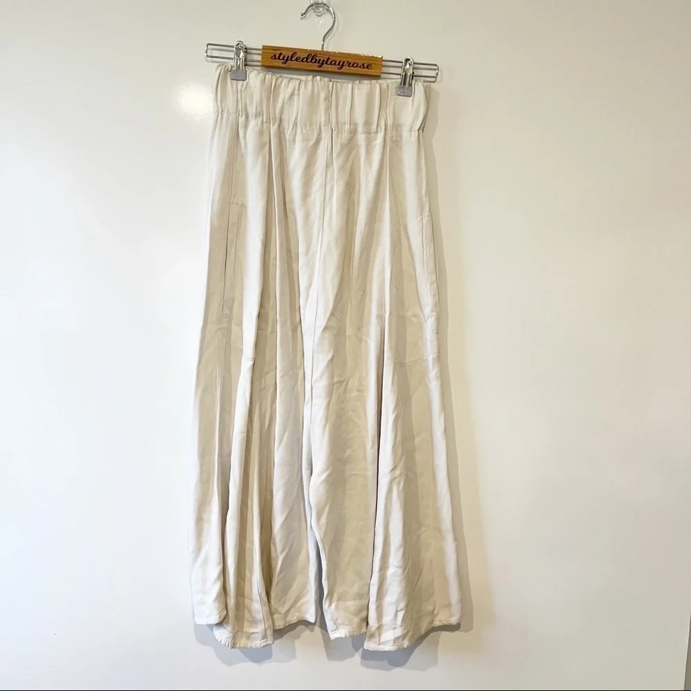 Lurdes Bergada Wide Leg Cropped Trousers - Picture 4 of 16